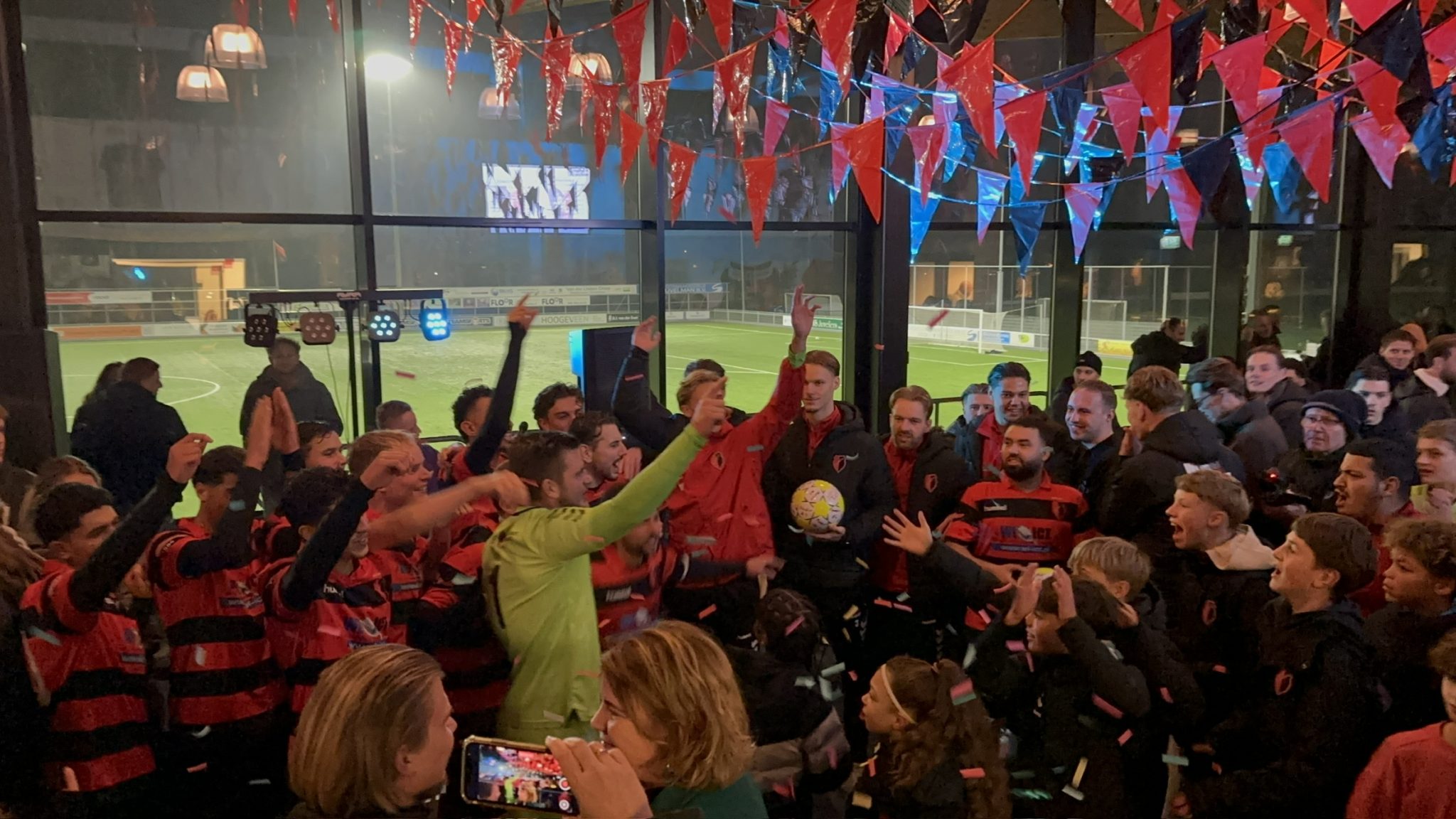 Olympia pakt in extremis de eerste periodetitel!