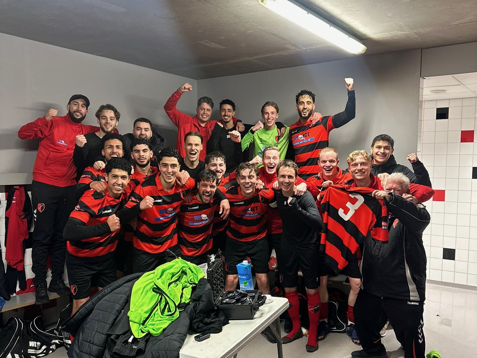 Olympia houdt controle en verslaat Docos met overtuigend spel