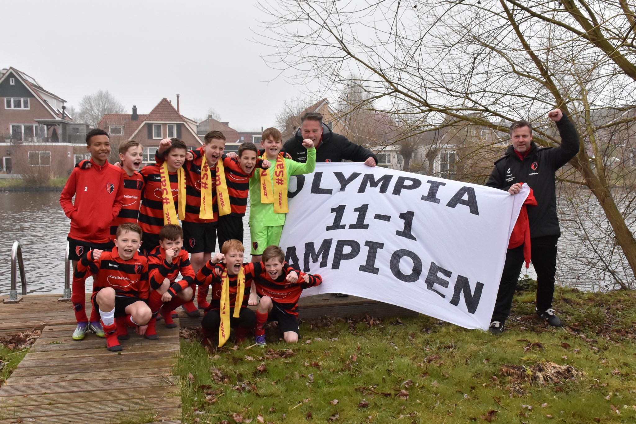 Olympia JO11-1 pakt kampioenschap in zenuwslopende slotfase